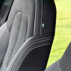Volvo XC40 B4 PLUS 4