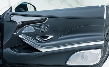 Mercedes-Benz S Class S63 AMG Coupe 23