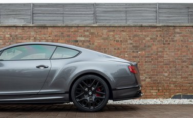 Bentley Continental Supersports 32
