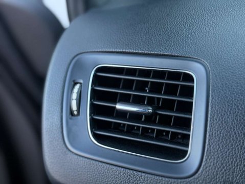 Kia Ceed 1.6 T-GDi GT Tech Euro 5 5dr 66