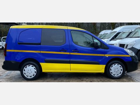 Peugeot Partner 1.6 BlueHDi 744 S Combi Van 6dr Diesel Manual L2 (113 g/km, 97.64 bhp) 9