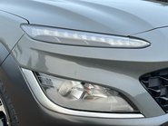 Hyundai KONA T-GDI PREMIUM MHEV 17