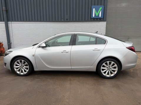 Vauxhall Insignia 2.0 CDTi ecoFLEX Elite Nav Euro 5 (s/s) 5dr 4