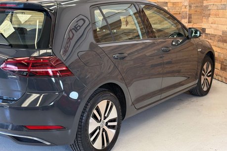 Volkswagen Golf 35.8kWh e-Golf Hatchback 5dr Electric Auto (136 ps) 70