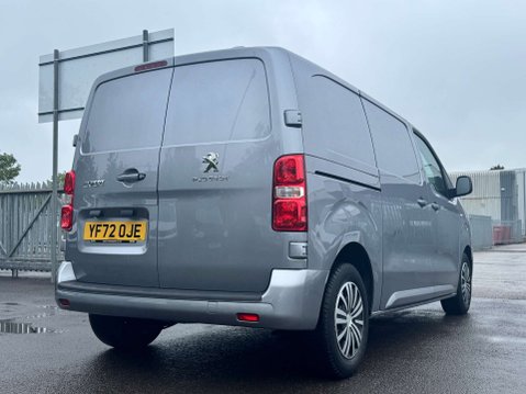 Peugeot Expert 2.0 Expert Professional Premium L1 Blue HDi 40