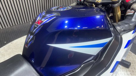 Suzuki GSX-R 2005 28K NEW MOT SERVICED WARRANTY 600CC SUPER SPORT GIXXER 44