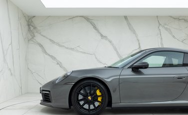 Porsche 911 (992) Carrera S 27
