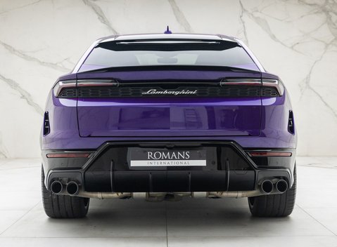 Lamborghini Urus SE 9