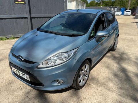 Ford Fiesta 1.4 Fiesta Titanium Auto 5dr 15