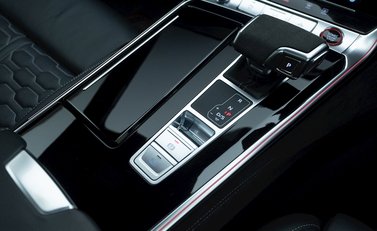 Audi RS6 Avant Carbon Black 21