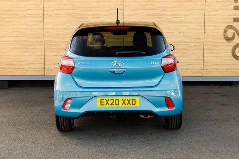 Hyundai i10 MPI PREMIUM 6