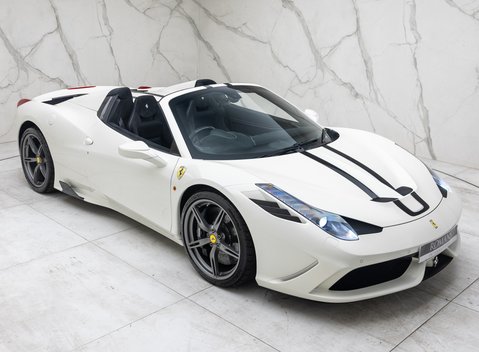 Ferrari 458 Speciale Aperta 14