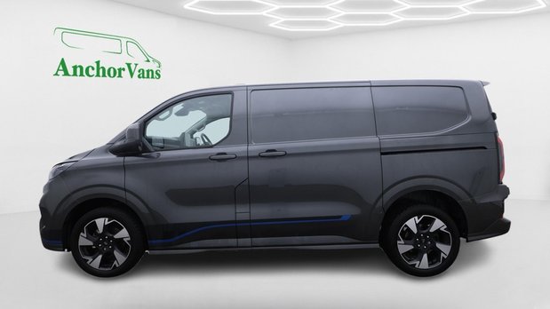 Ford Transit Custom SWB L1H1 Low Roof Sport 320 Air Con Alloys Sensors Cam EURO 6 7