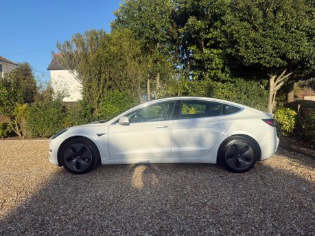 Tesla Model 3 (Dual Motor) Long Range Auto 4WDE 4dr 6