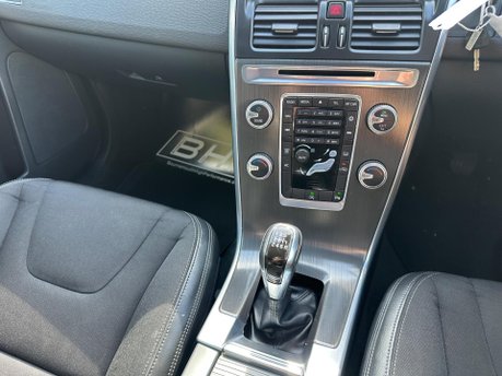 Volvo XC60 2.0 D4 SE Nav Euro 6 (s/s) 5dr 