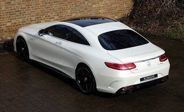 Mercedes-Benz S Class S63 Coupe 13