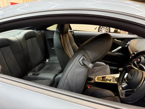 Audi TT 1.8 TFSI S line Euro 6 (s/s) 3dr 41