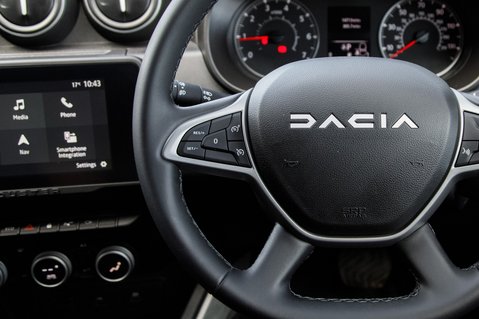 Dacia Duster JOURNEY TCE 18