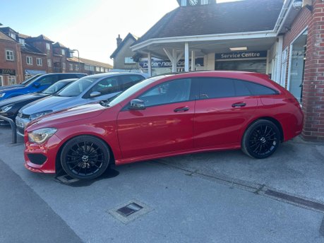 Mercedes-Benz CLA Class CLA220 CDI AMG SPORT 3