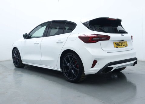 Ford Focus 2.3T EcoBoost ST Hatchback 5dr Petrol Manual Euro 6 (s/s) (280 ps) 10