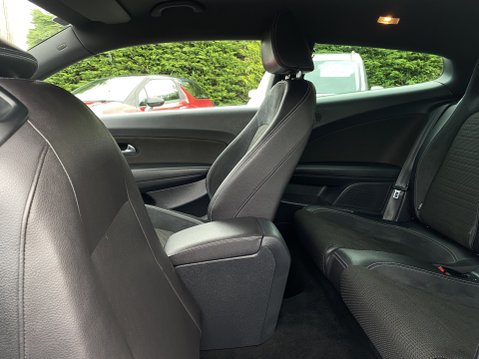 Volkswagen Scirocco 2.0 GT TSI Bluemotion Technology DSG 3dr 34