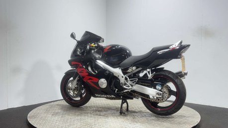 Honda CBR CBR600 F 2000 SPARES OR REPAIR ONLY 8K PROJECT SPORTS BIKE 600CC 6