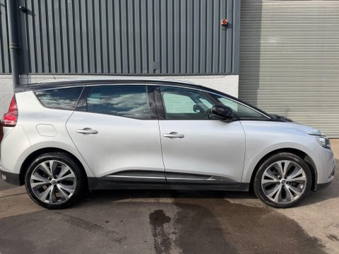 Renault Grand Scenic 1.5 dCi Dynamique S Nav Euro 6 (s/s) 5dr 7