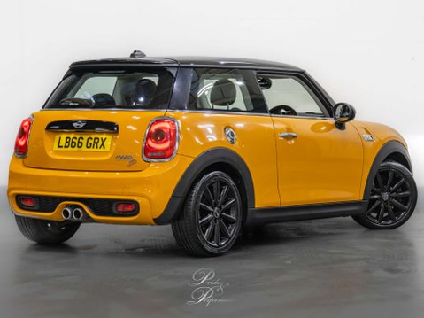 Mini Hatch 2.0 Cooper SD Auto 3dr 7