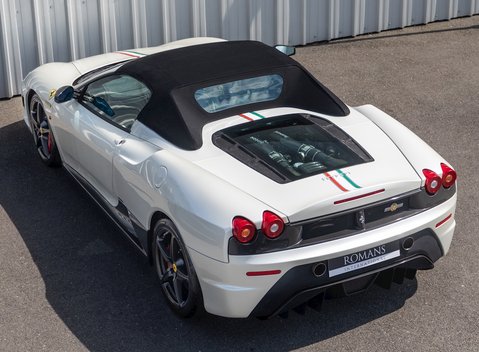 Ferrari 430 Scuderia Spider 16M 10