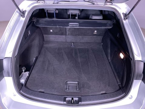 Toyota Corolla 2.0 VVT-h GR SPORT Touring Sports 5dr Petrol Hybrid CVT Euro 6 (s/s) (196 p 13