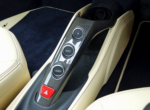 Ferrari 488 Spider 33