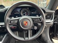 Porsche 911 CARRERA 4S PDK 18