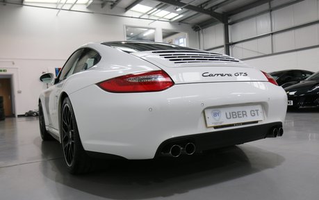 Porsche 911 Carrera GTS PDK - Fabulous example with Full Porsche Service History 3