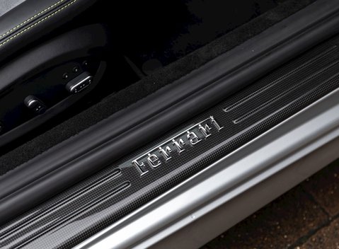 Ferrari California T 24