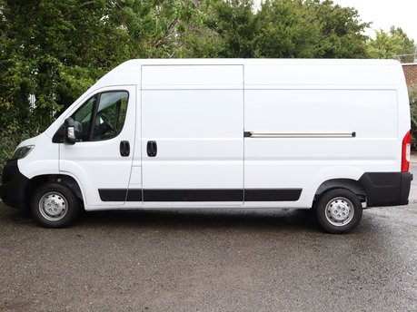 Vauxhall Movano L3H2 F3500 Prime 7