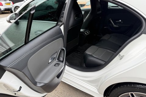 Mercedes-Benz CLA Class CLA 180 AMG LINE PREMIUM AUTOMATIC - ONE OWNER -APPLE CAR PLAY -VATQ 25