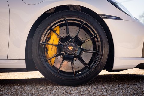Porsche 911 3.7T 992 Turbo S PDK 4WD Euro 6 (s/s) 2dr 18