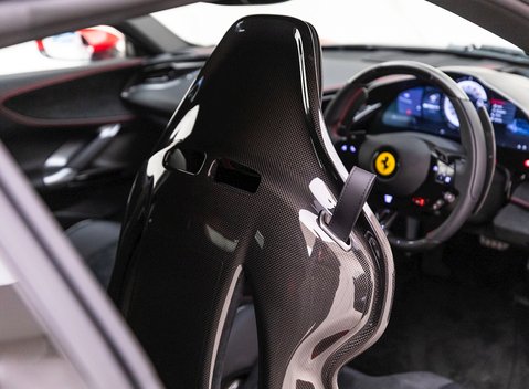 Ferrari SF90 Stradale 12