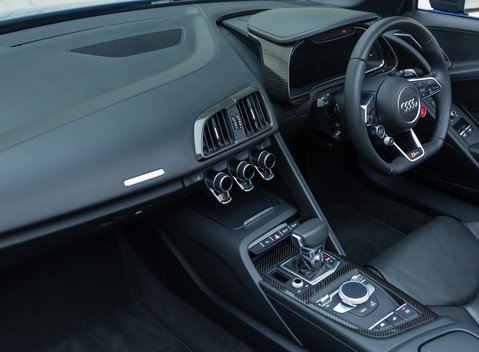 Audi R8 V10 PERFORMANCE CARBON BLACK SPYDER 21
