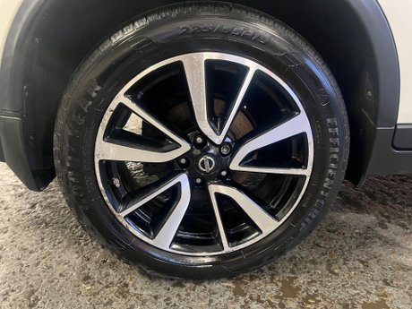 Nissan X-Trail 1.6 dCi Tekna Euro 6 (s/s) 5dr 27