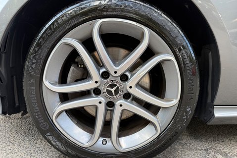 Mercedes-Benz A Class A 200 D SPORT EDITION PLUS - PANORAMIC SUNROOF - DAB DIGITAL RADIO 63