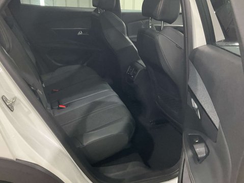 Peugeot 3008 1.2 3008 GT Line Premium PureTech S/S 5dr 11