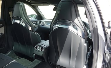 Mercedes-Benz C63 S Estate 13