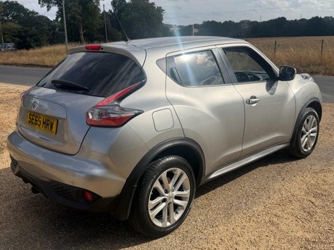 Nissan Juke 1.6 Acenta SUV 5dr Petrol XTRON Euro 6 (117 ps) FSH & 2X ORIGINAL KEYS!! 30