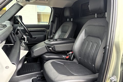 Land Rover Defender 110 D250 Hard Top SE MHEV - No VAT 3