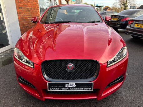 Jaguar XF D R-SPORT BLACK 5