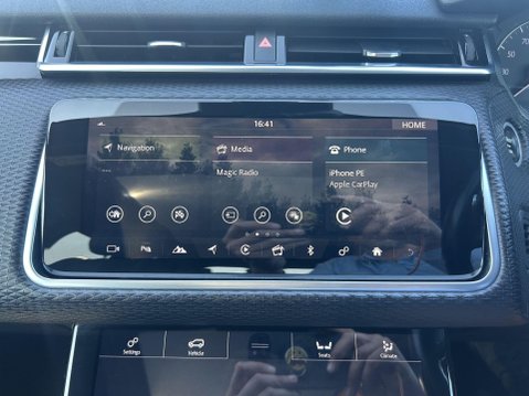 Land Rover Range Rover Velar 2.0 D180 R-Dynamic S Auto 4WD Euro 6 (s/s) 5dr 28