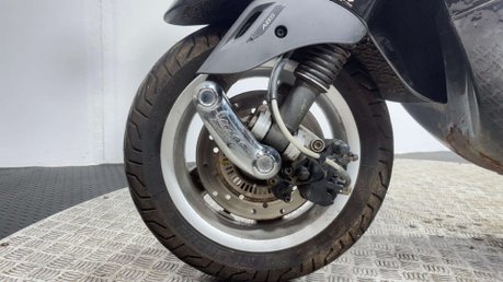 Piaggio Vespa Primavera 2016 17K RUNS WELL EASY LIGHT PROJECT 125CC SCOOTER BIKE 24