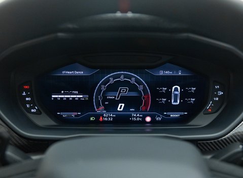 Lamborghini Urus PERFORMANTE 33