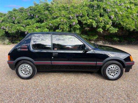 Peugeot 205 1.6 GTi Hatchback 3dr Petrol Manual (105 bhp) 11